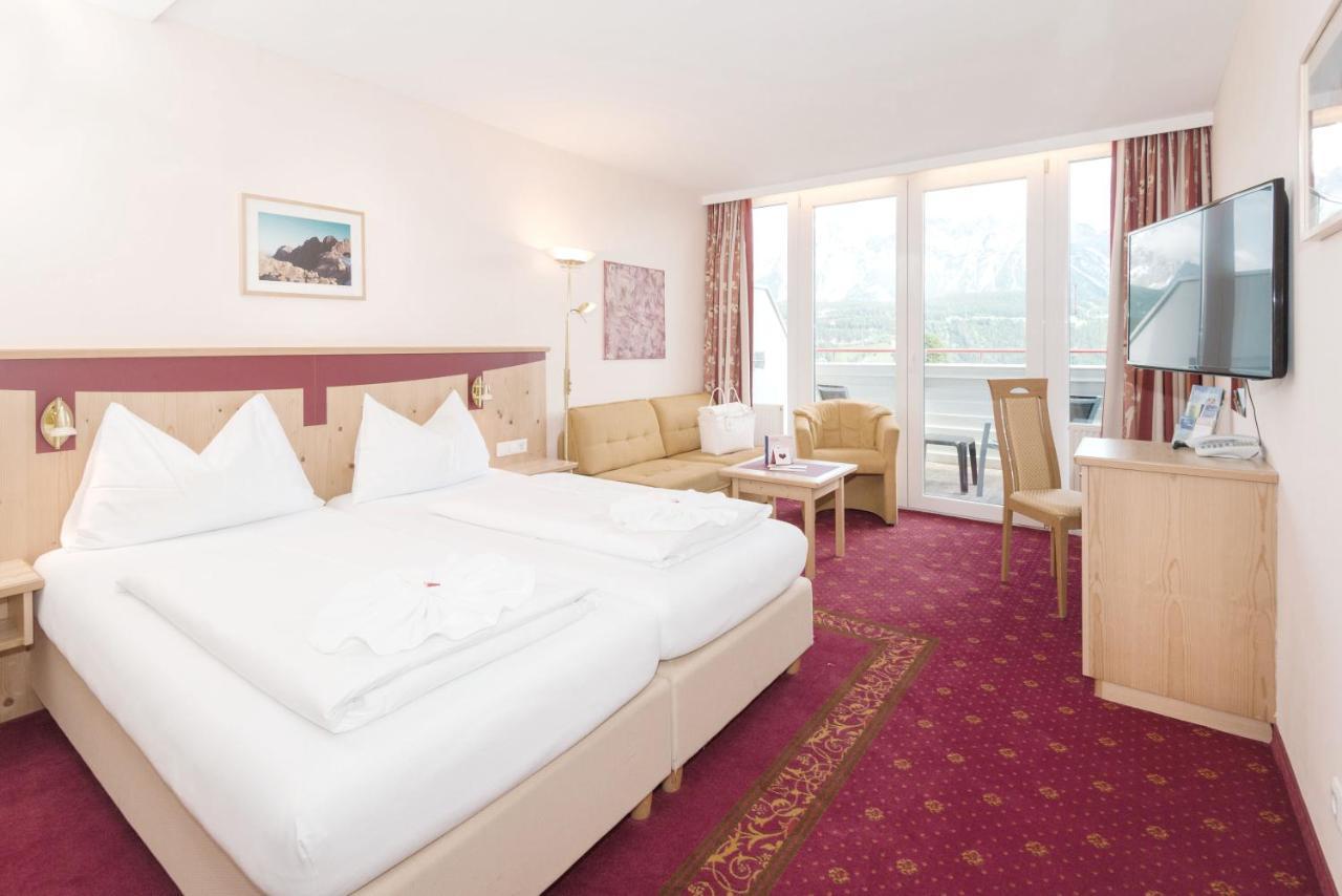 Apart & Suiten Hotel Weiden Hotel 4*